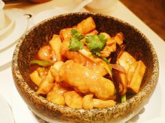 石锅豆腐什菌烧银鳕鱼-北京宝辰饭店·聚彩轩中餐厅