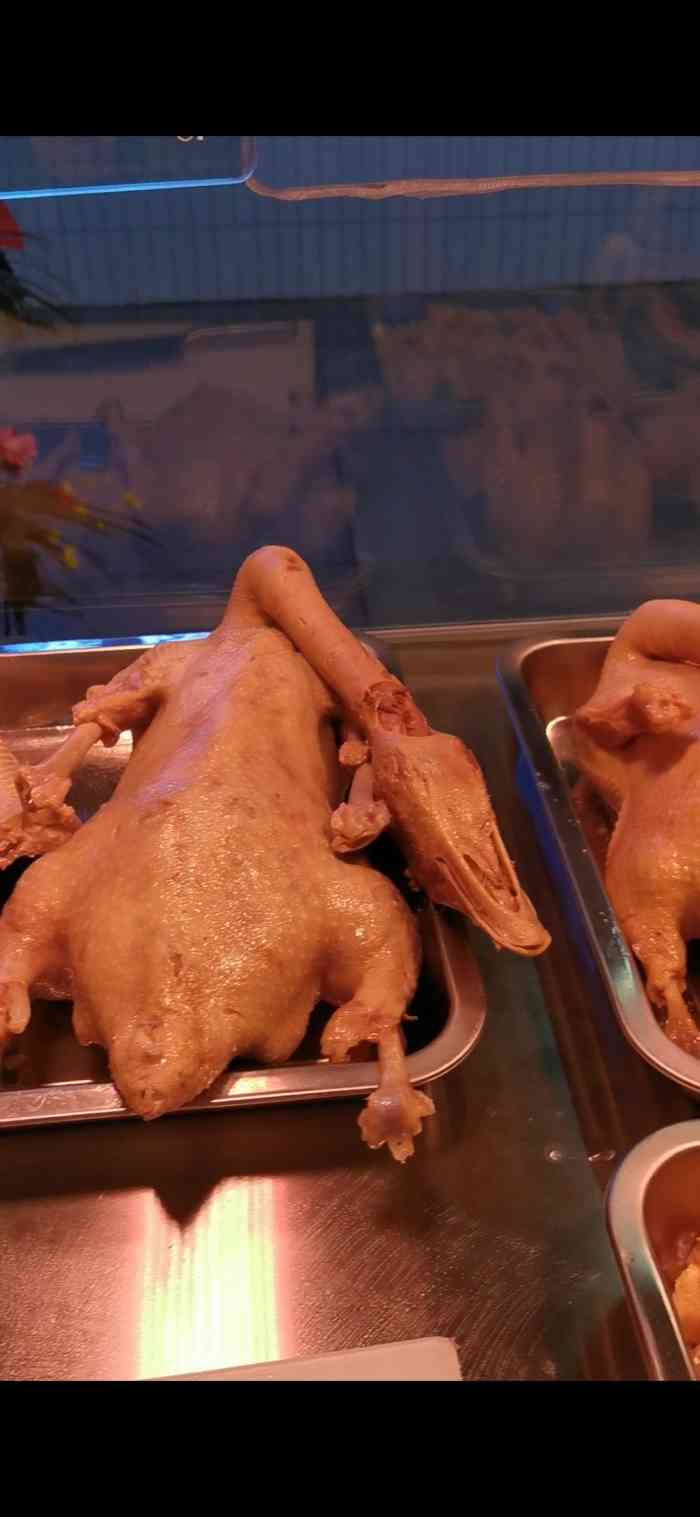 行密贡鹅-"每次都是老公一个人去买的,今天我和老公一.