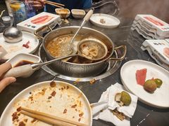 -魁牛·潮汕牛肉自助火锅(沈辽路万达店)
