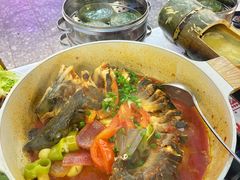 -刘姐啤酒鱼民族演艺餐厅(西街总店)