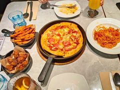 -必胜客(经开万达店)