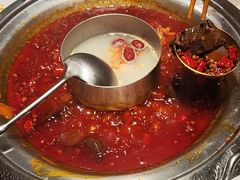 -周师兄大刀腰片火锅(磁器口直营店)