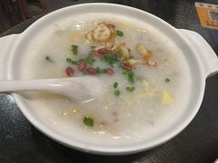 荔湾艇仔粥-卓粤拉肠(红庙店)