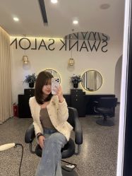 -SWANK SALON