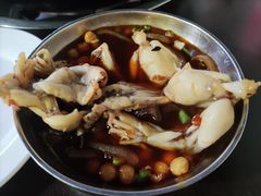 老铁锅秘制美蛙-鸿顺老铁锅美蛙鱼府(解放碑店)