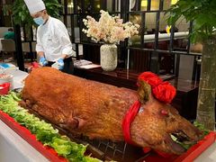 -广州万富希尔顿酒店·感趣自助餐厅·金秋蟹宴生蚝海鲜刺身烧烤