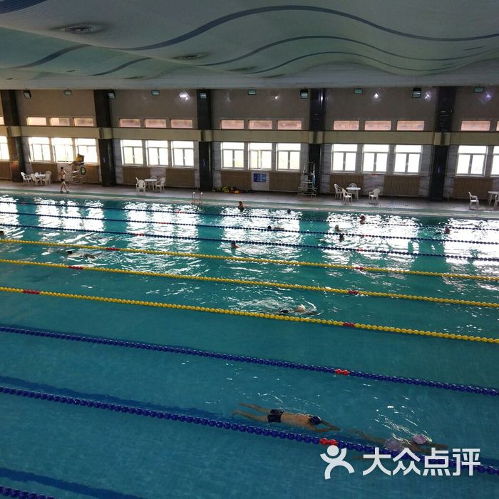 三源益康游泳馆