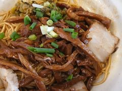 -佬钱湾仔(衣裳街店)