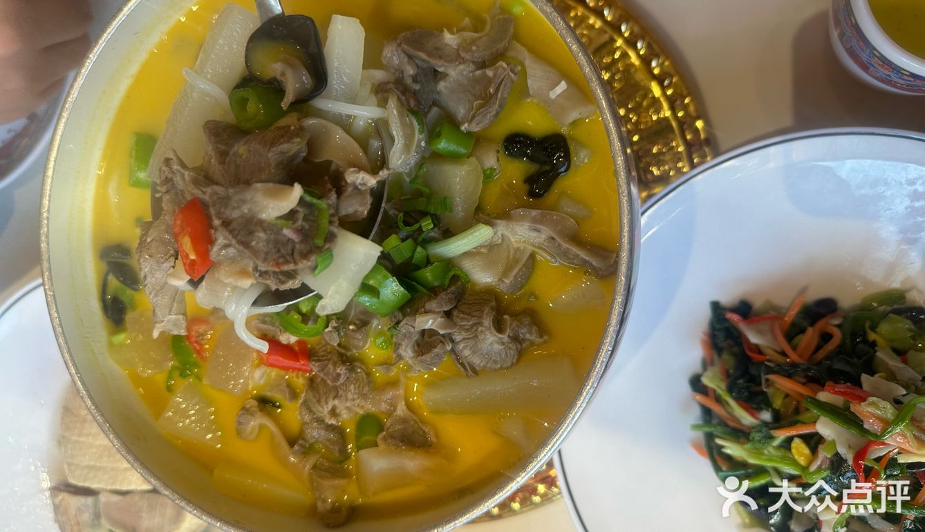 在老门东一百多能吃到的双人餐 。 。 