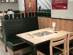 卡座-新石器烤肉(百联川沙店)