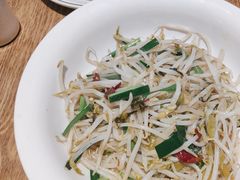 -聚鑫朋酸菜肥肠(文艺路口店)