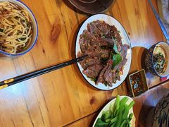 -蜗牛小馆醉乡民谣云南菜(惠新西里店)