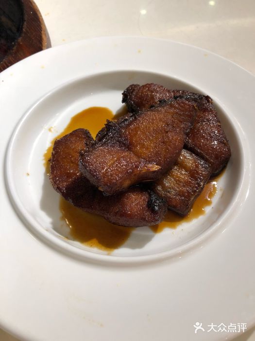 上海大饭堂(光大店)三十年代熏鱼图片