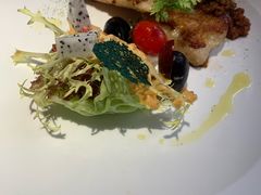 -卡普里披萨·牛扒·下午茶