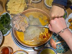 -洱火云南酸菜牛肉火锅(石景山当代商城店)