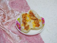 奥尔良鸡腿包-老陶包子铺(南大西南村店)