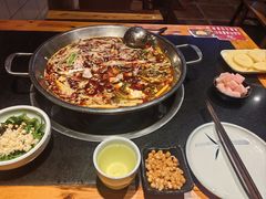-小饕荟雅安贡椒鱼鲜馆(广福桥店)