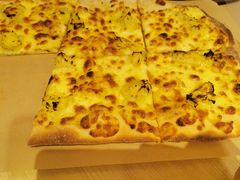 -必胜客(南虹广场店)