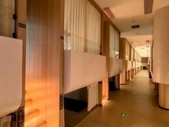 -涨巢·潮玩水疗局