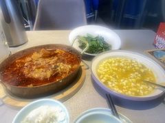 -有红鸡毛店·川菜(建设路店)