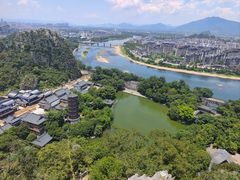 -叠彩山景区