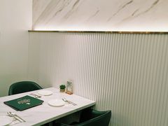 -丽莎沙拉轻食餐厅(国贸店)