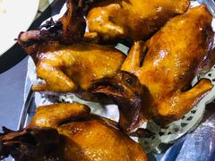 红烧乳鸽-石岐乳鸽村(南海第三分店)