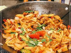 -富正毅三下锅(体育馆店)
