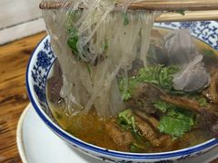 -叶新小吃店(来凤小区总店)