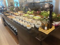 -圣丰索菲特·2 On 988 Café 自助餐厅