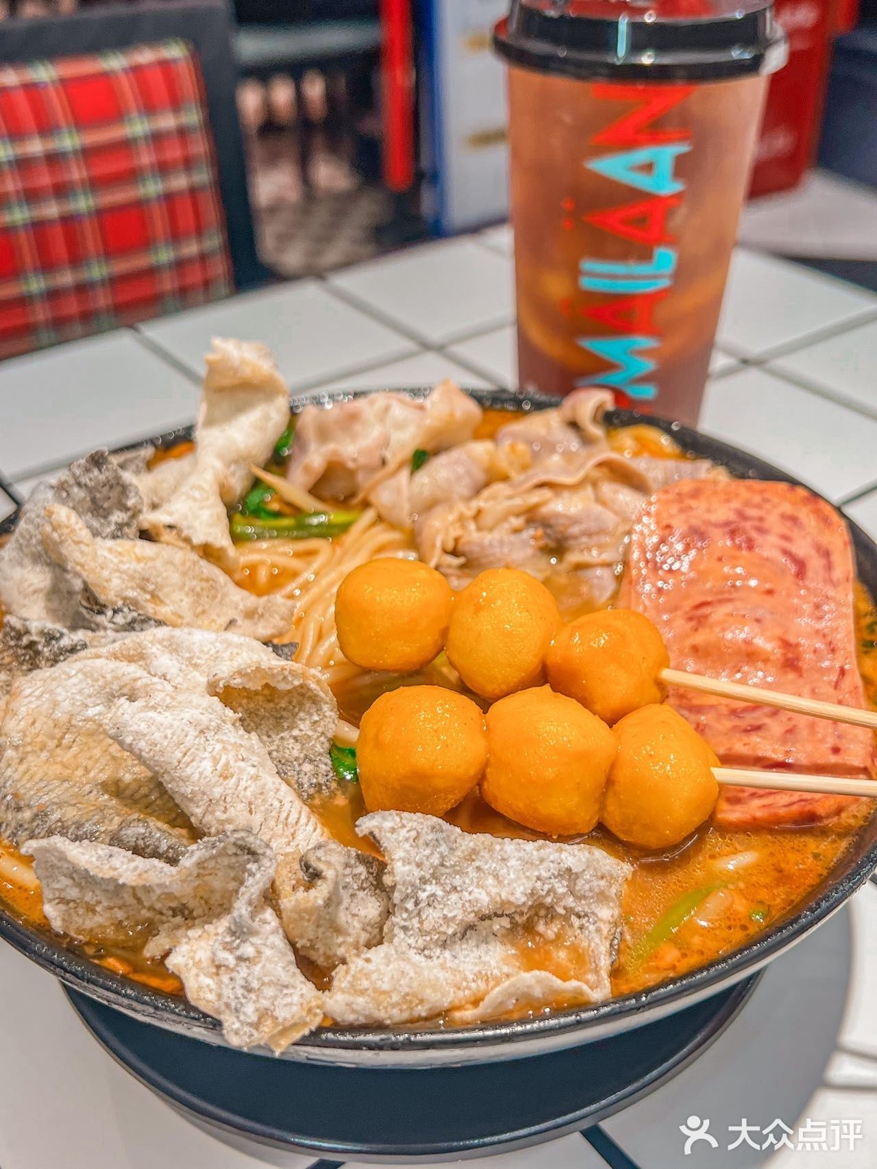 
来探探魔都米线天花板有多好吃！