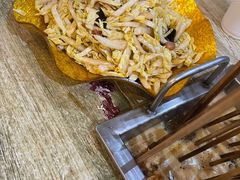 拌白菜丝-老徐烧烤涮肚(交道口店)