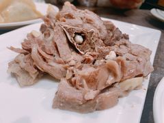 手抓羊肉半斤-贯贯吉·清真餐厅(浙江中路店)