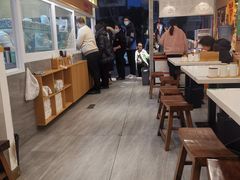 -李与白包子铺(桐梓林店)