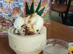 椰子冰淇淋-婉泰·特色小吃·舂鸡脚(告庄二店)