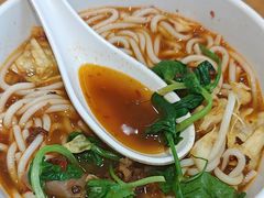 -三千粉牛肉米粉(来客茂店)