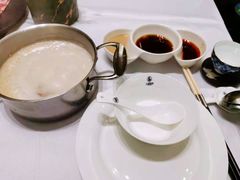 -红鼎豆捞·非遗鲍皇汤火锅(宝丰路店)