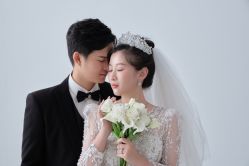 -光明婚纱摄影(建设路店)