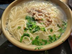 猪肘汤面-亮亮面馆(经六路店)