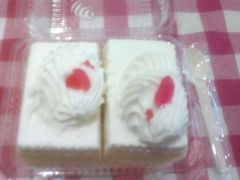 -红宝石·鲜奶小方·海派西点房(南丹店)