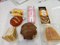 -面包新语(吾悦国际广场店)