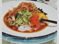 炒肉拉皮-品味居·首店·大连鲜活海鲜大连菜(东港店)