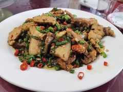 -老脚婆婆土菜馆(广场·现代城店)