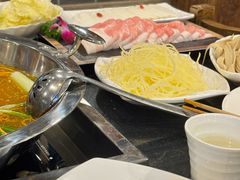 -百年川椒重庆老火锅(光谷店)