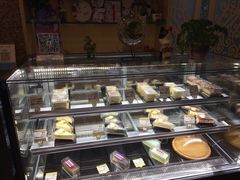 面包甜点陈列柜-家琳甜品(江南东店)