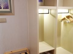 -柏曼酒店(合肥国购广场三里庵地铁店)