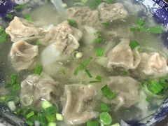 -老新隆牛肉锅贴(新街口店)