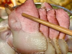 -大众跷脚牛肉馆·非遗传承单位(峨眉山店)