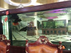 -清水湾假日酒店(行云路店)