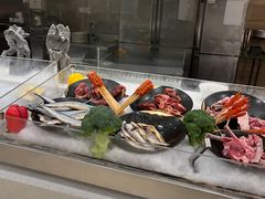 自助取餐区-元一希尔顿酒店·禅自助餐厅·啤酒花园